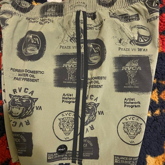 COPY - RVCA swim trunks size Large. Great quality and have flex material. - Picture 7 of 7
